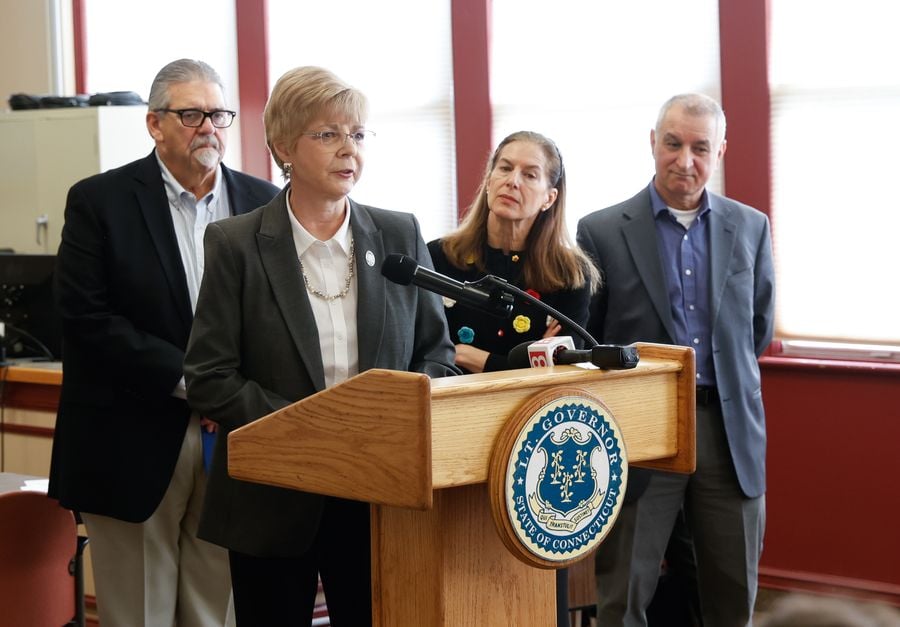 6_Zawistowski - WL DOT pedestrian grant 030926-3512.jpg